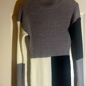 Block pattern winter dress, full circle trends.